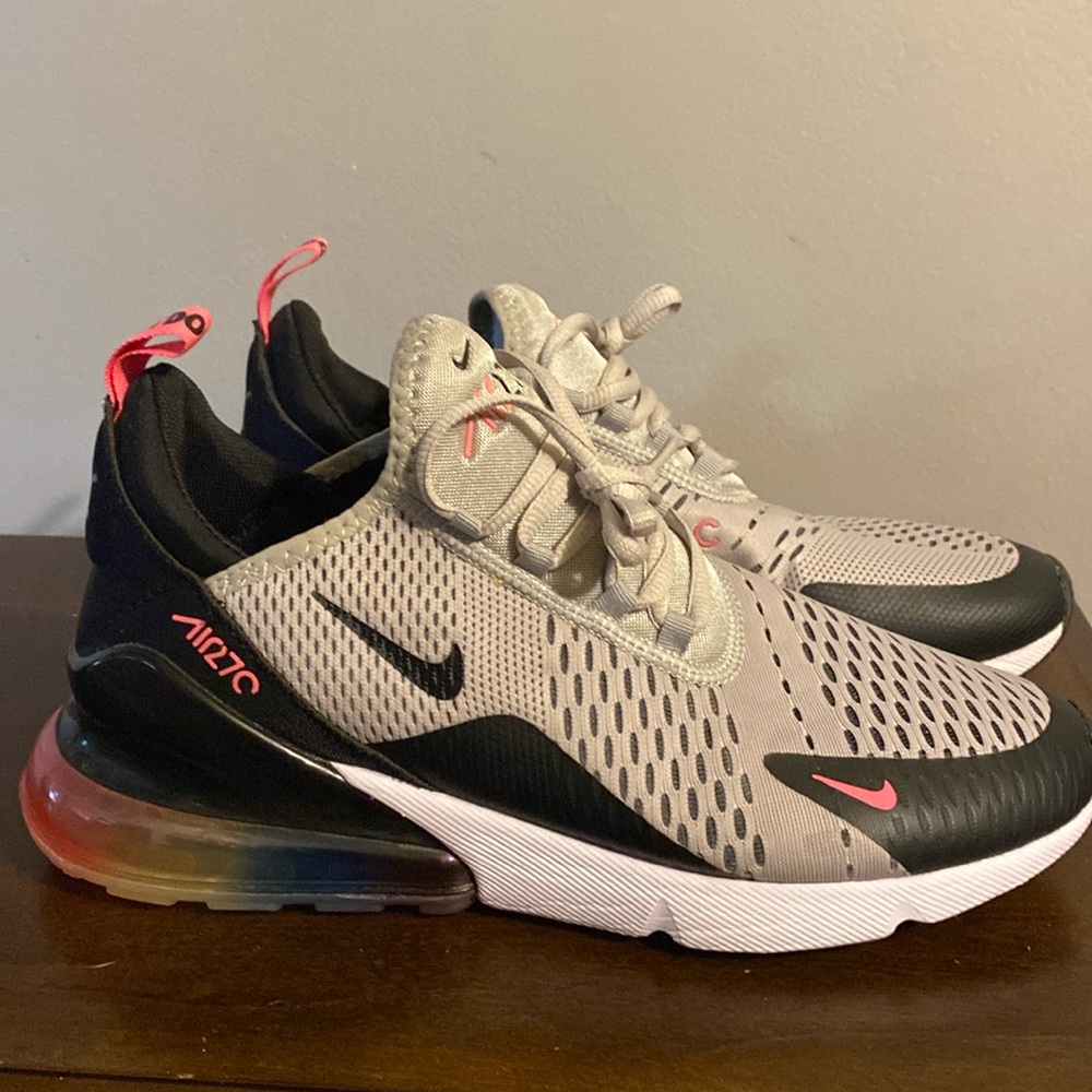 NIKE Betrue BE TRUE 2018 Air Max 270 Gray/Rainbow Air Max 270- Worn twice